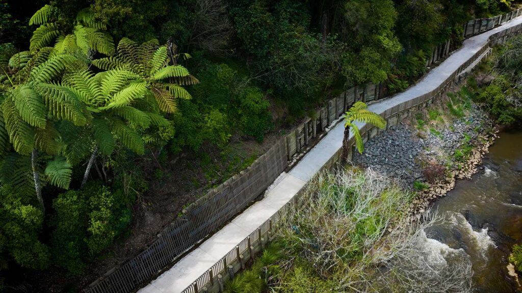 Te Awa Cycleway Stabilisation, Hamilton – Platipus Anchors